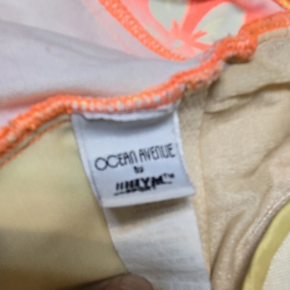 Vintage Ocean Avenue Tropical Hawaiian One Piece Swimsuit Orange Yellow Floral - Picture 4 of 7